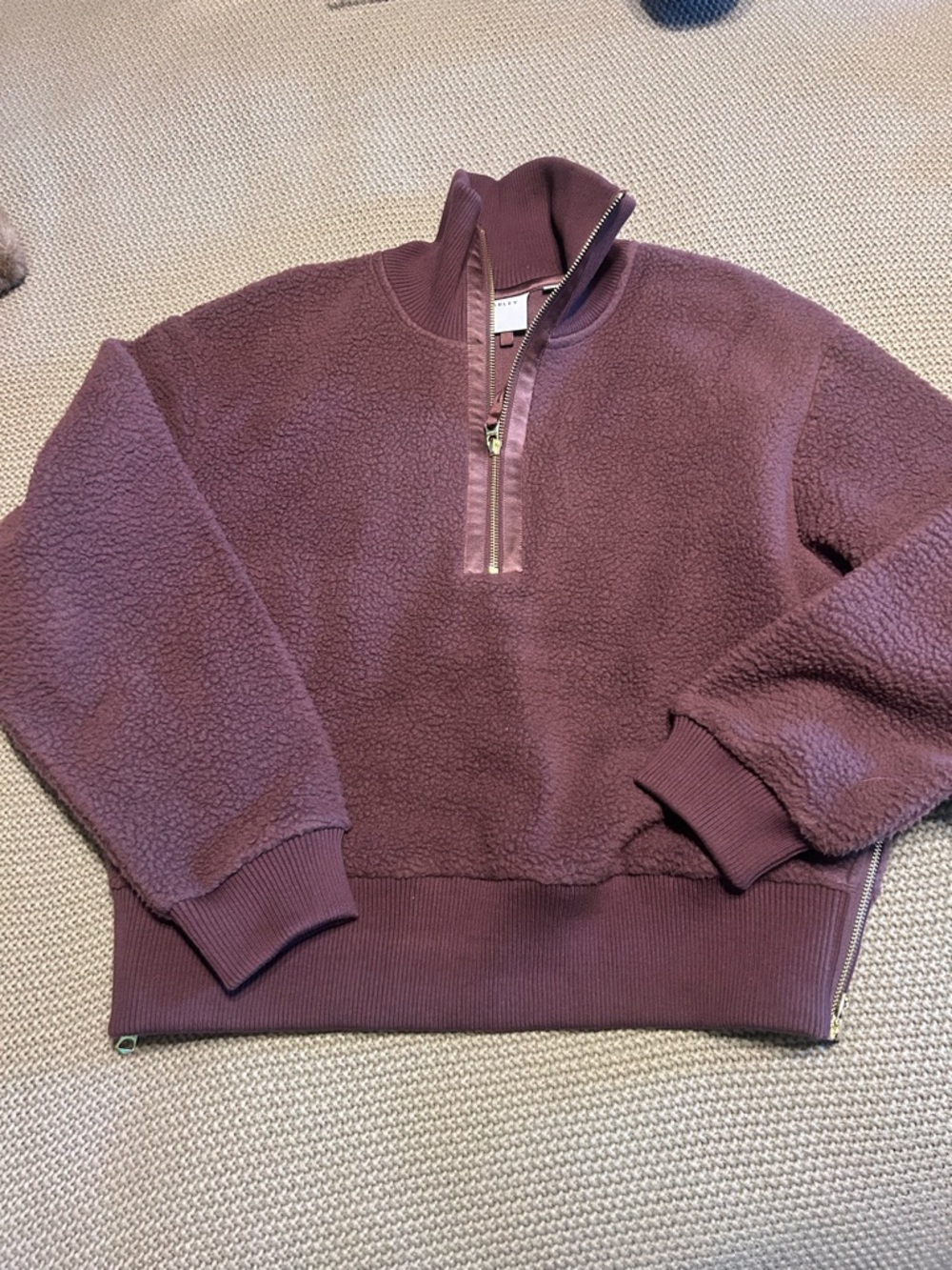 Varley women’s 3/4 Zip-Up Sherpa Pullover - Plum